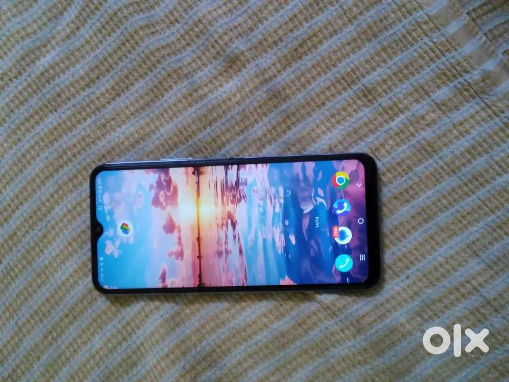 Vivo Y33s - 8GB RAM, 128GB Storage - Good Condition