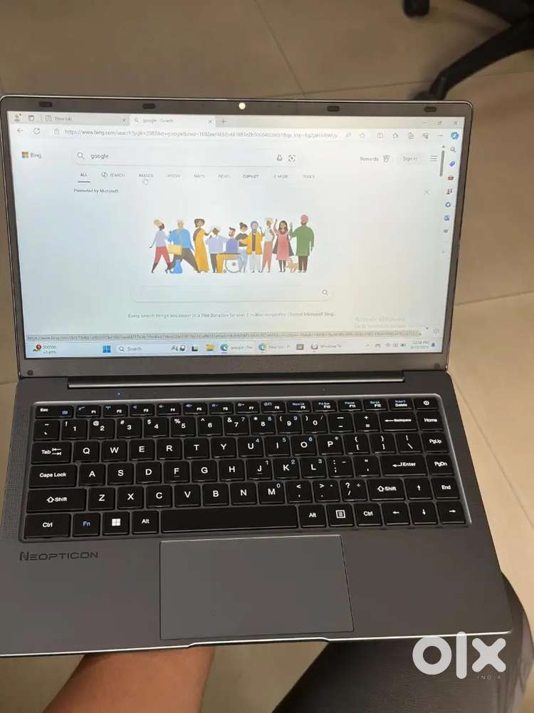 Neopticon browsebook celeron dull core 4gb128gb