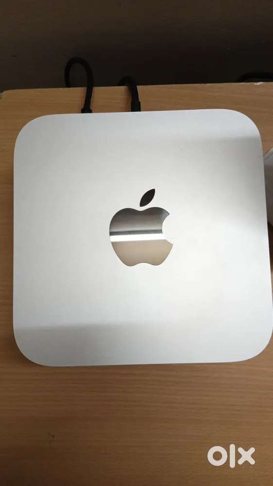 mac studio m2 1 tb with  key board and mouse for sale
