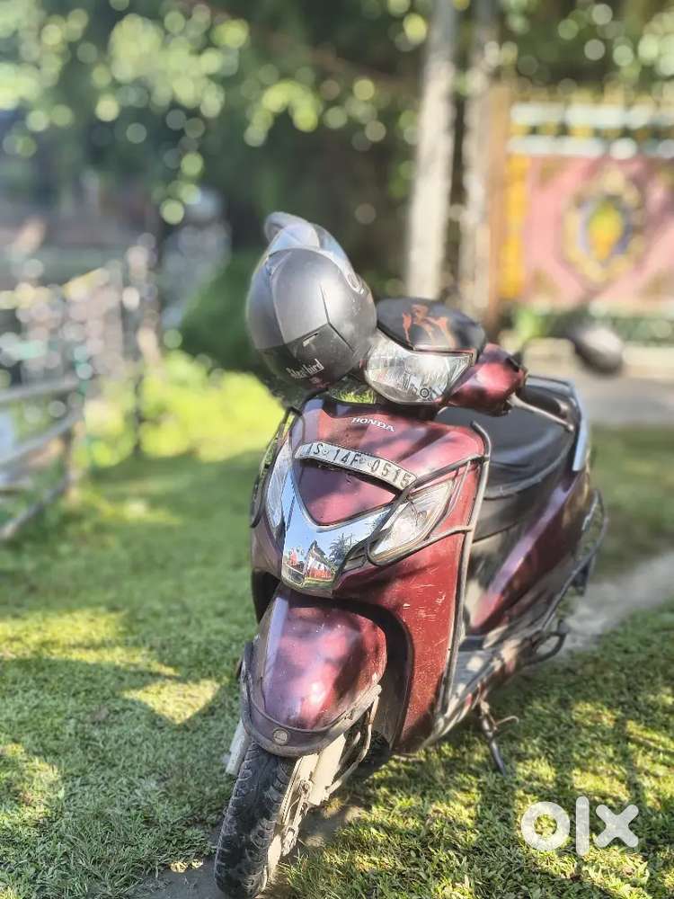 Honda Activa 125  it's old but in good condition
