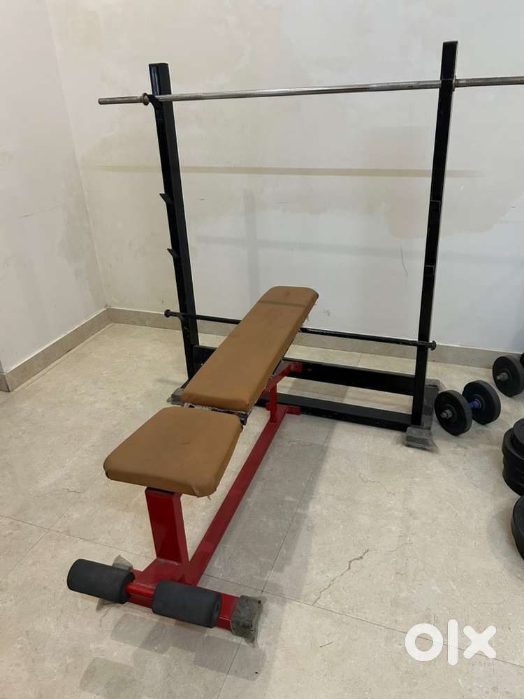 Bench and weight lifting stand with weights
