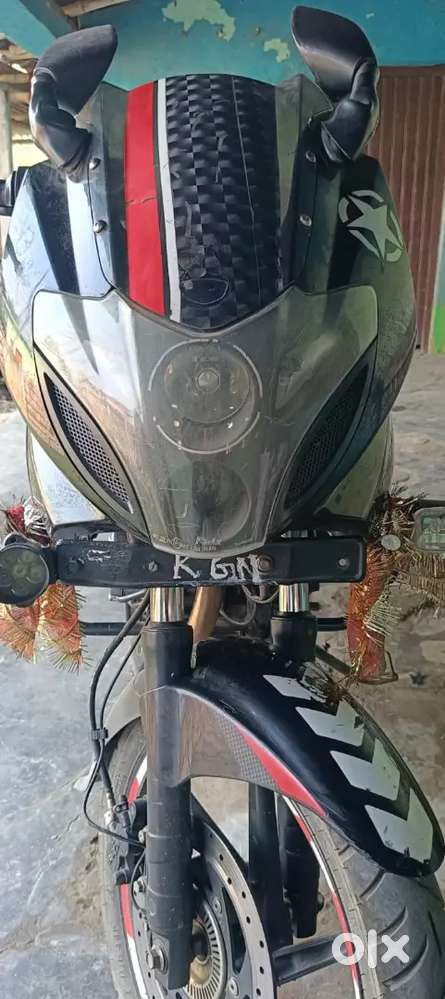 Gadi full condition me hai bs4 hai koi problem nahi hai