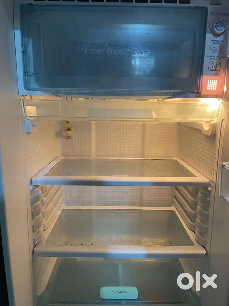 Fully Working Fridge – Excellent Condition – Urgently For Sale”