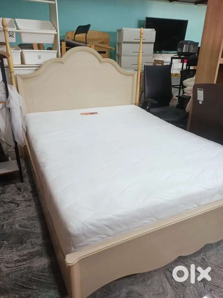 imported double bed set for sale 8 inches mattress thickness
