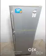 Samsung.. double door 280ltrs inbuilt stabulizer