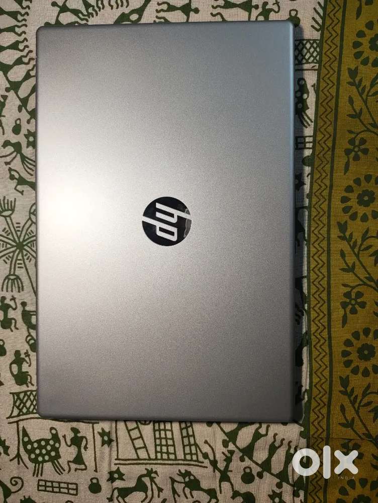 HP 15 Ryzen 5  7520 / Just 6 Days Old  2 years warranty with new bag