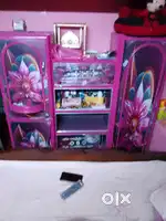 Pink floral showcase