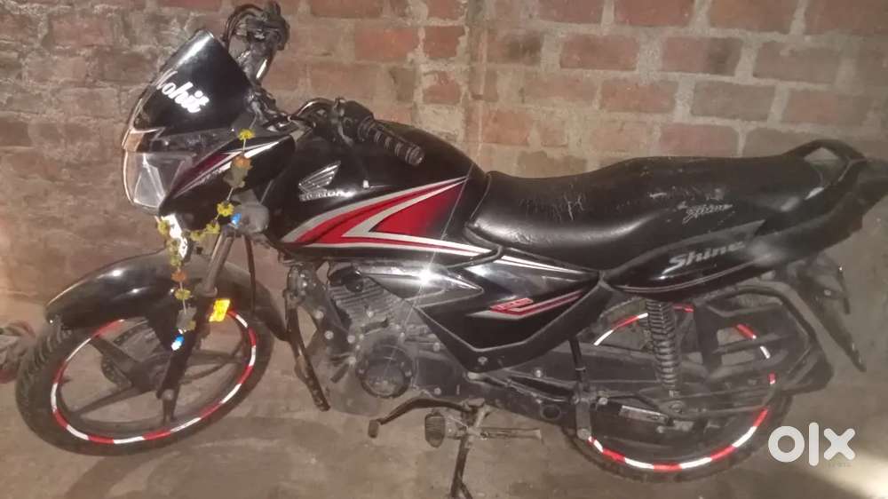 Cb shine 2024 model top condition