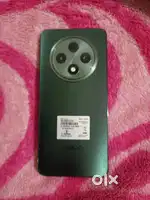 OPPO f27  Or 8/128 Or 8 months