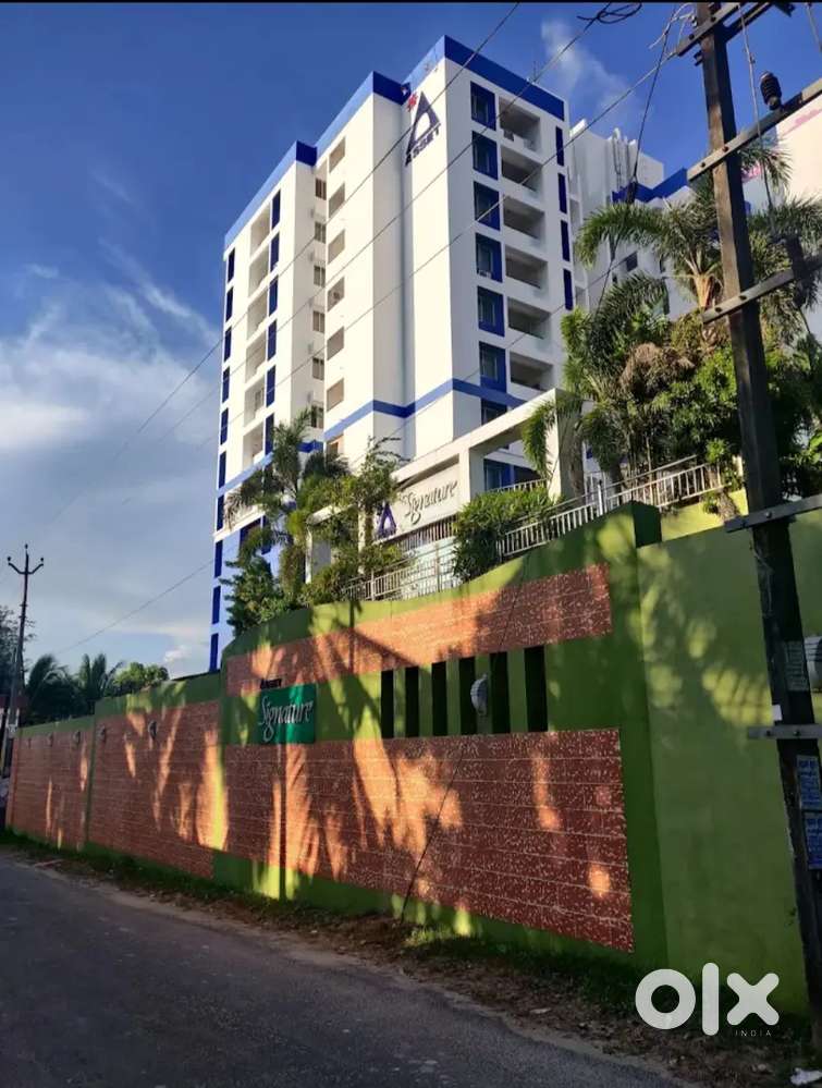 Looking for 3 or 2  Female flatmate