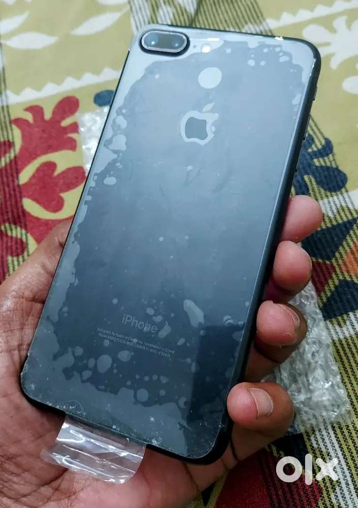 iPhone 7 Plus (128GB) - Read AD