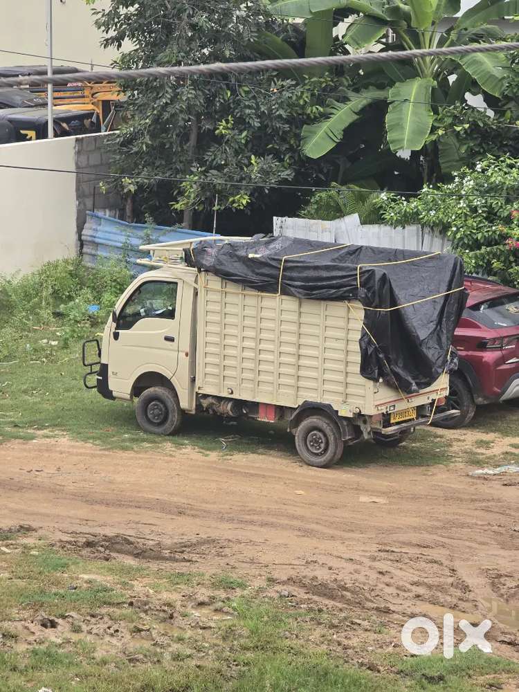 Godown incharge+driver