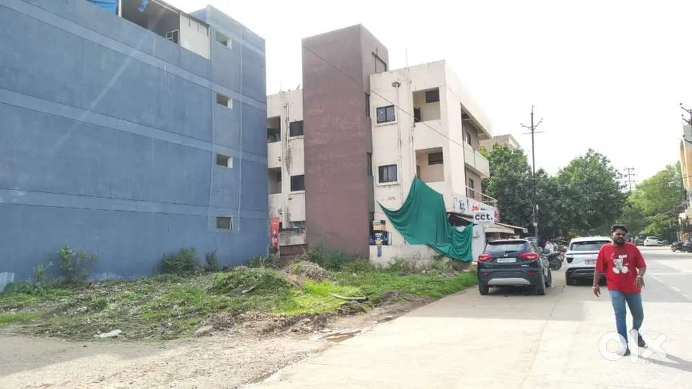 3Bhk for family ans bachelors