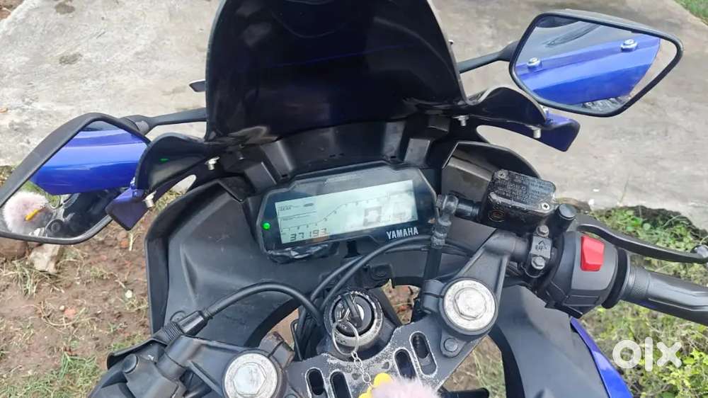 R15 v3 bs4 model good condition