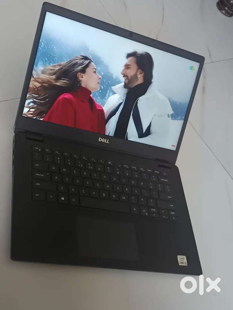 Dell silim new condition intel core i5 10th gen laptop/256gb ssd.
