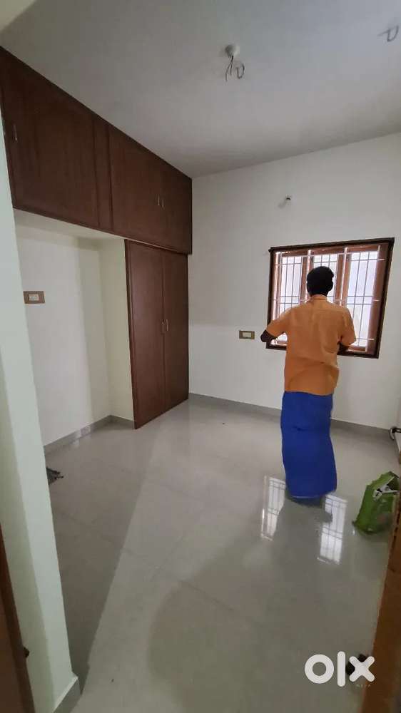 Individual House near jaycees school for rent