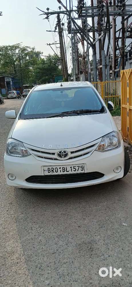Toyota Etios Liva 2012 Diesel 66000 Km Driven
