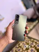 Vivo y400-green color-fullkit-urgent sell (EMI available)