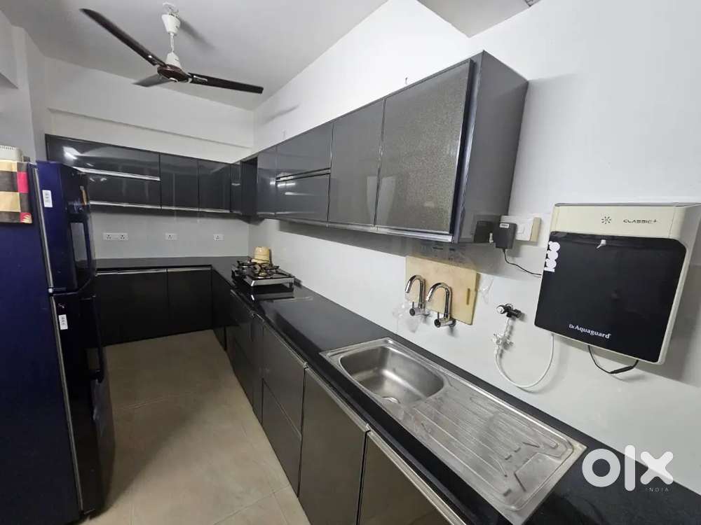 2BHL Furnished flat for rwnt nera kaloor stadium