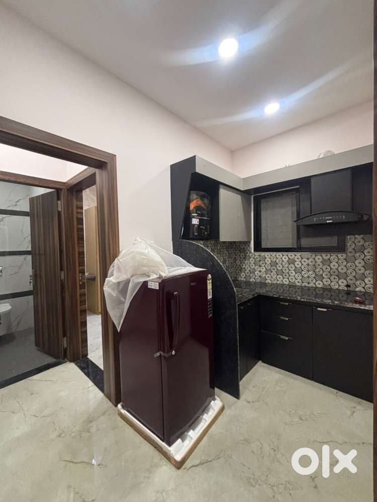 2BHK Flat Family/ Bachelor