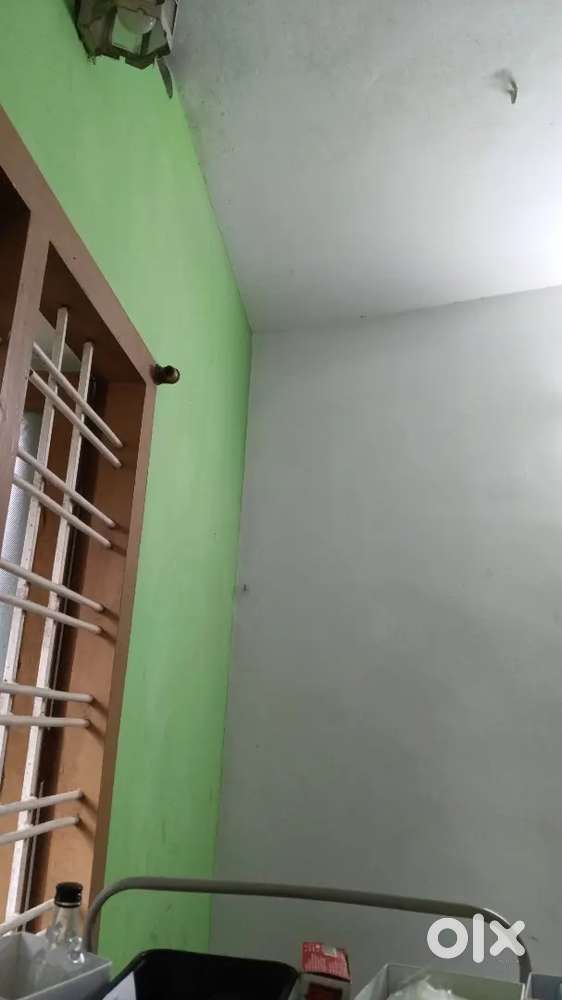 2BHK 1st floor house near st Thomas school Mukkola