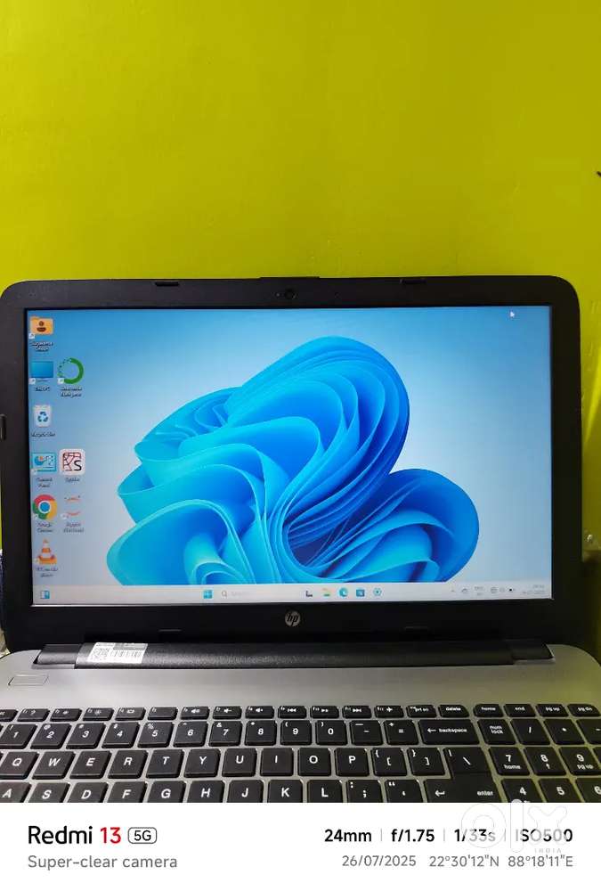 HP Laptop 2Ghz Intel i3 processor 6th generation (8gb/256gb)