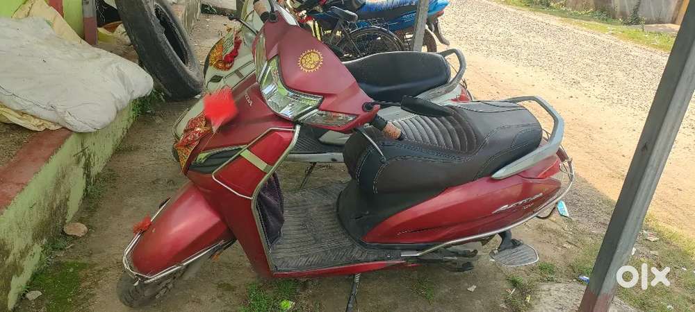 Good condition Activa 6G is ready to sale.