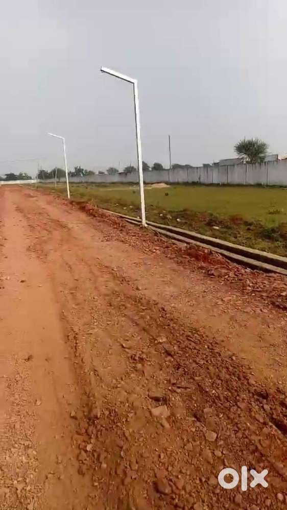 शहर और मार्केट से लगा हुआ प्रोजेक्ट