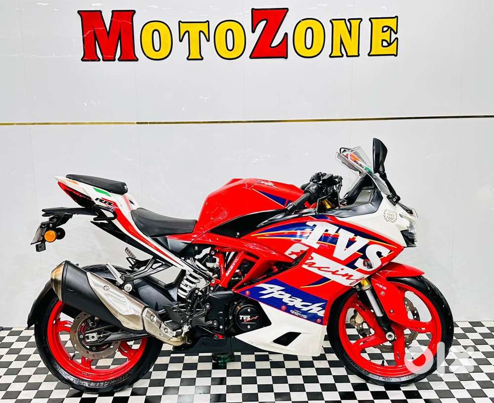 TVS Apache Racing RR310 Dual disc abs