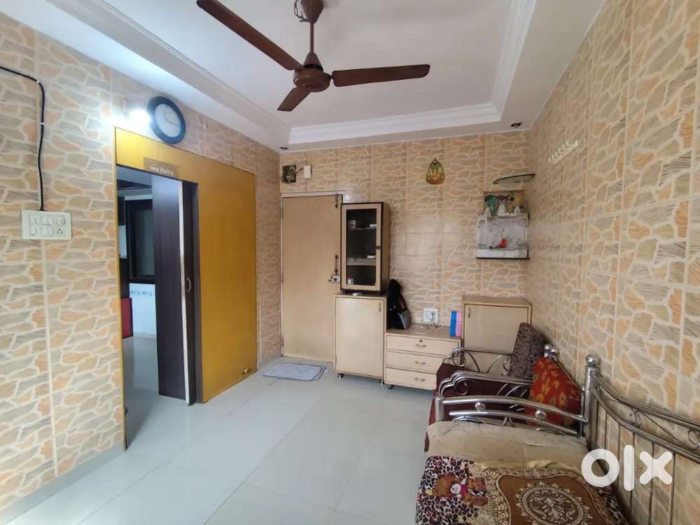 Looking for flatmates