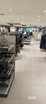 Salesman for showroom