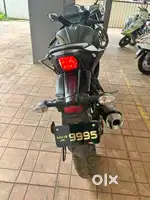 R15 v3 in black matte