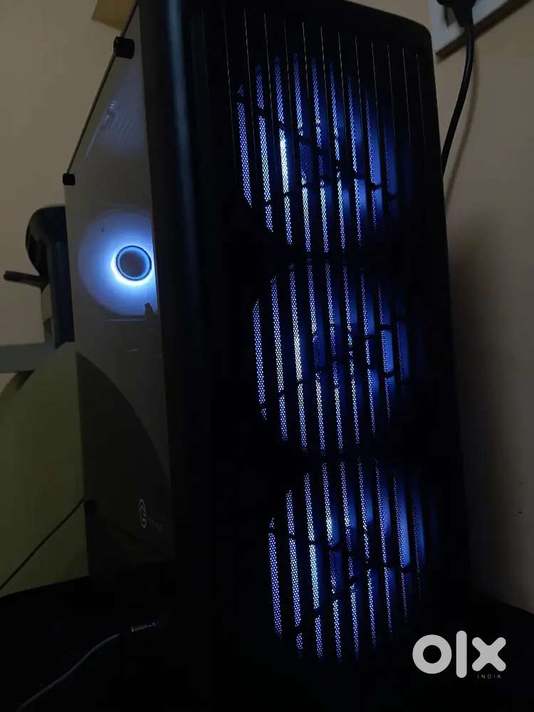 GAMING PC/I3 10TH GEN/RX 5700XT
