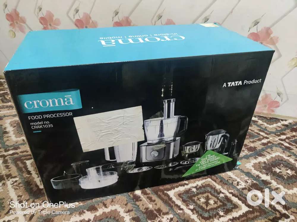 Model no. CRAK 1035 TATA CROMA MIXTURE AND ACCESSORIES