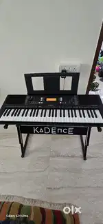 YAMAHA Keyboard PSR E363