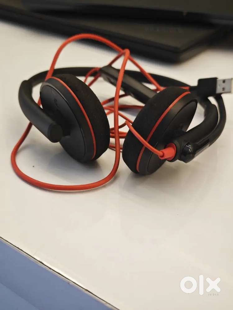 Plantronics headphone @@