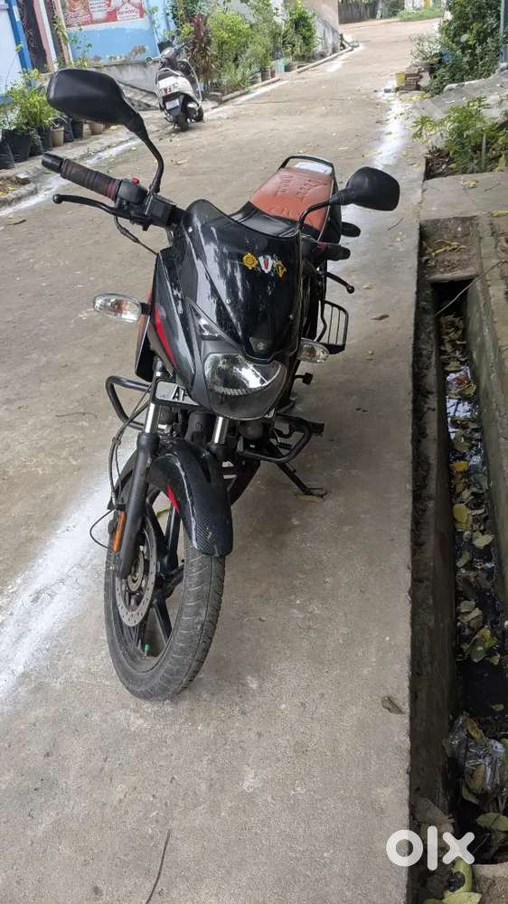 pulsor 150