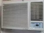 Lloyd 1.5 Ton AC