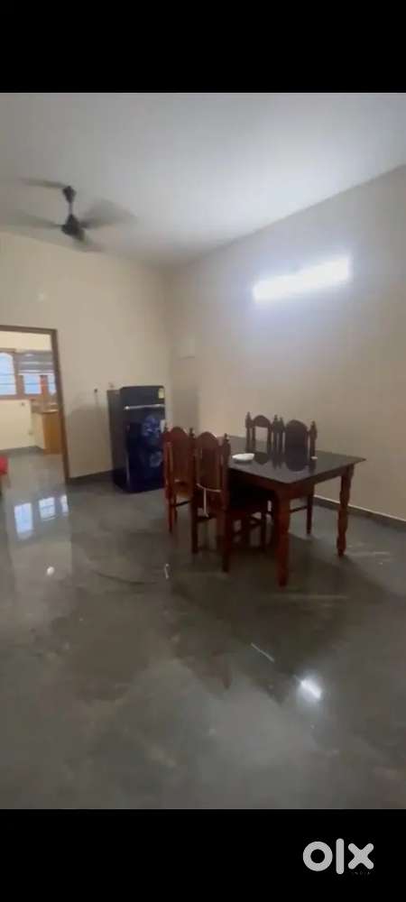 2 BHK FULLY FURNISHED APARTMENT RENT AT CHERANALLOOR NH FRONT