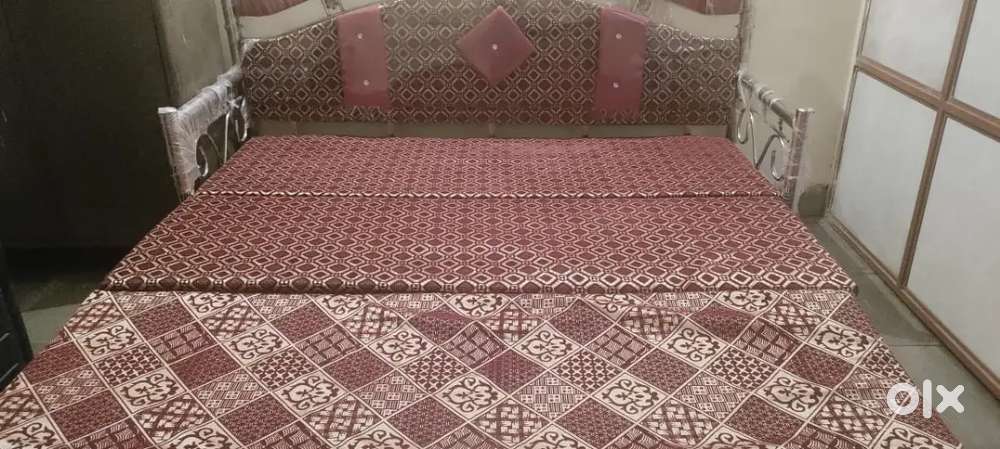 Sofa come bed (silver still )