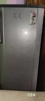Fridge Samsung 5 star 200 litre good condition