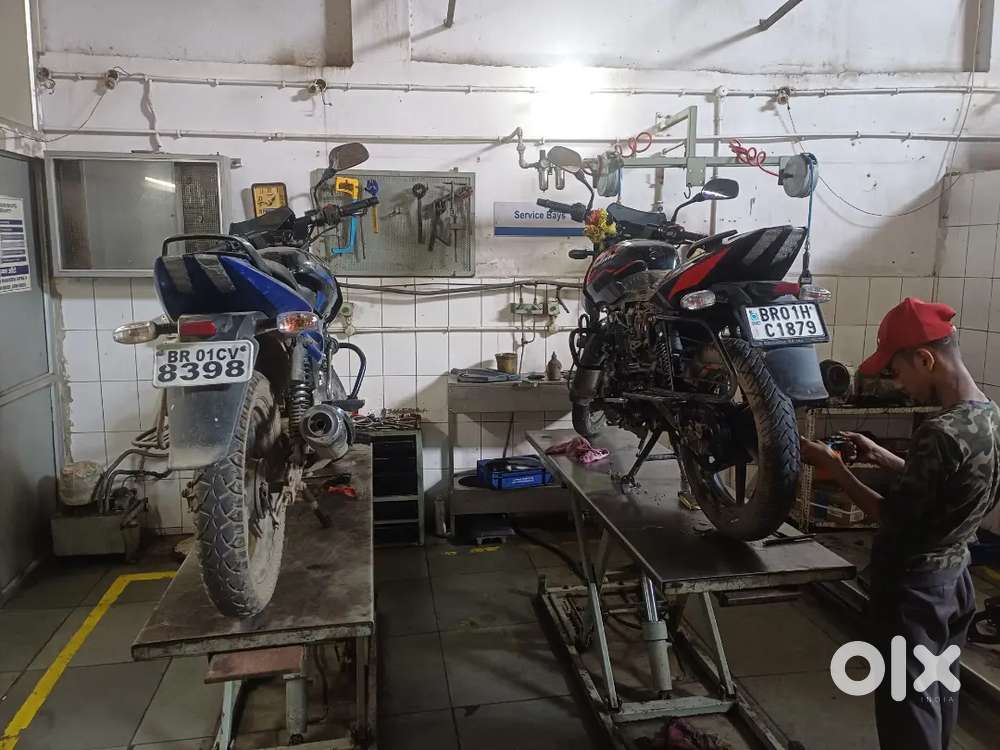 Motorcycle mechanic and helper and car washer required.