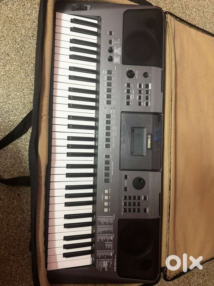 Yamaha PSR I-500 KEYBOARD