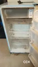 Single door fridge, only 1 year used, 190 litres