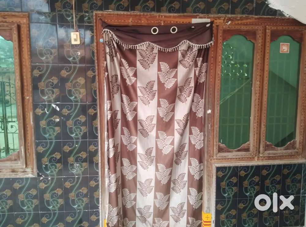 One portion of House on rent at Sanivarapupeta opp post office Rs4500