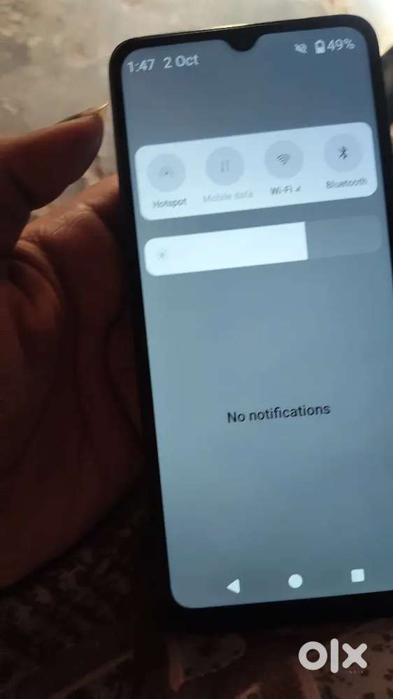 New phone le liya hai isiliye sale kar rahe hain..