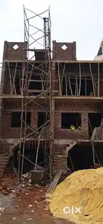 3 Bhk commercial makan with parking, 40 na road touch,