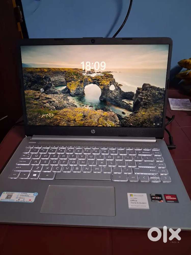 HP LAPTOP 14s-fq 1xxx