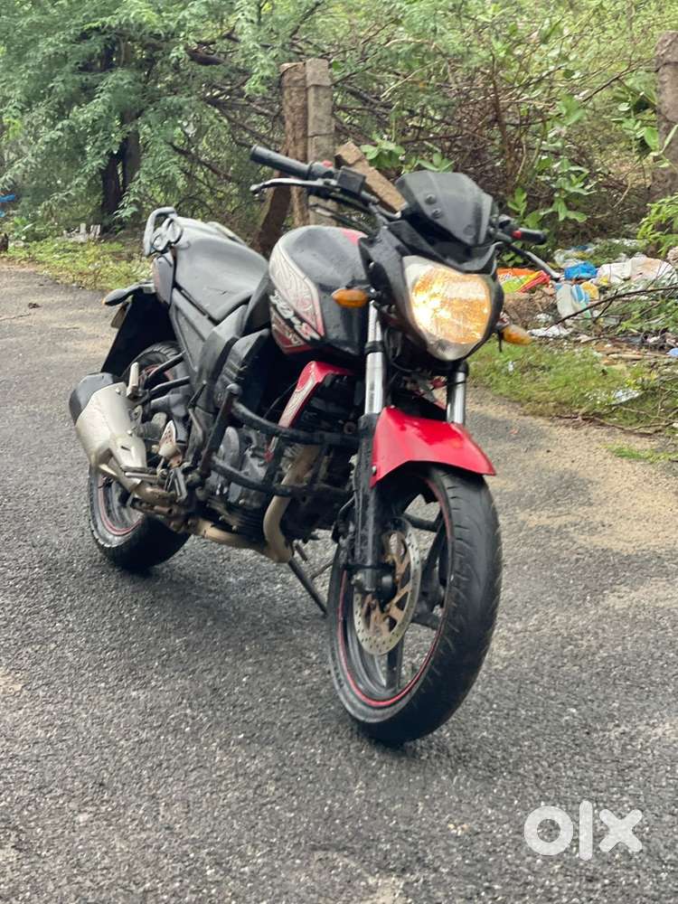 Yamaha FZs