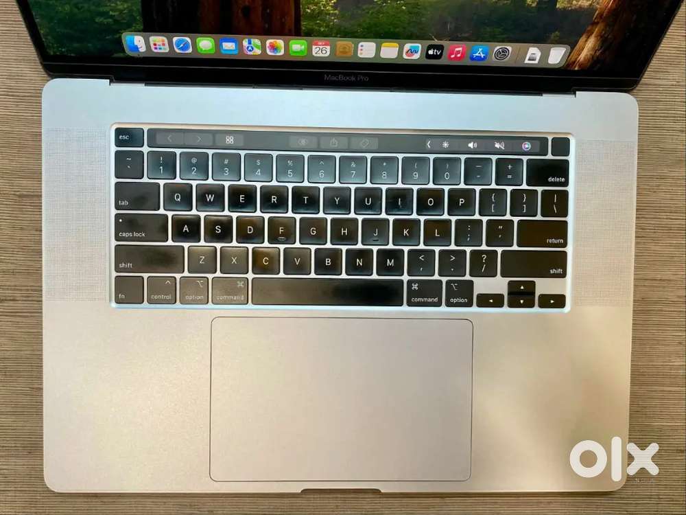 Macbook pro 2019 i7 16inche 16gb ram 500ssd 4gb graphics